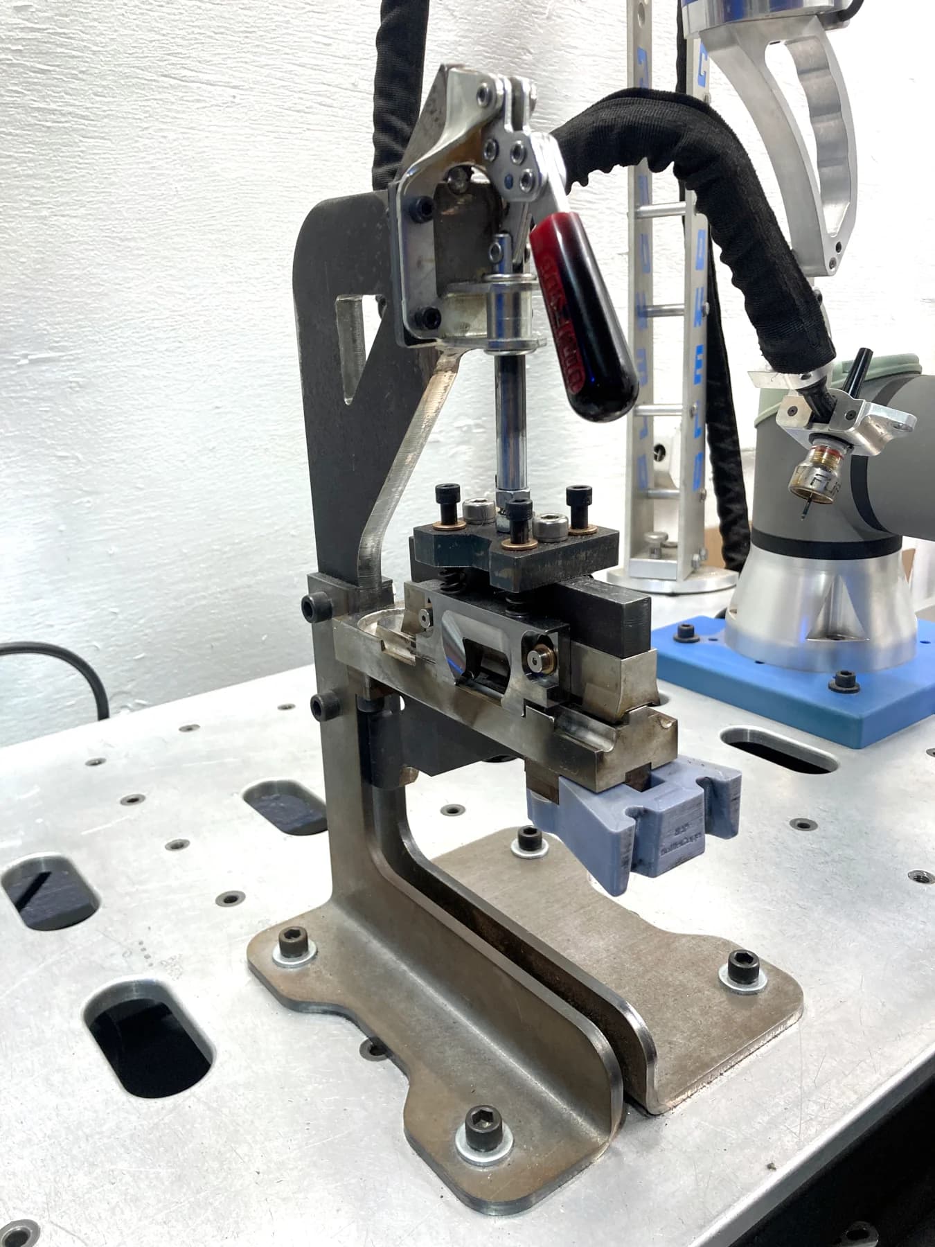 Custom welding fixture